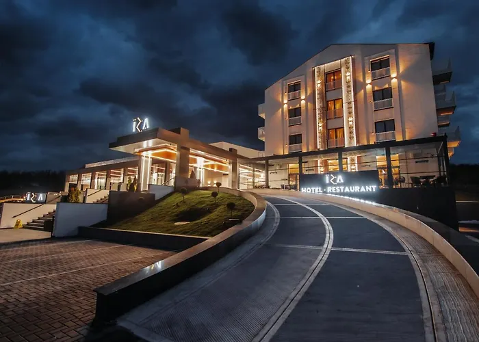 Iza Hotel