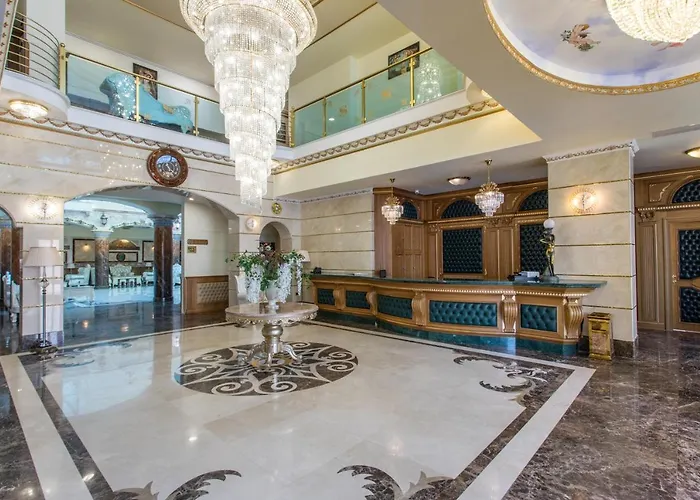 Wellness Santa Hotel - Adults Plus12