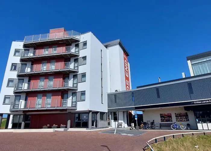 Hotel Lands End