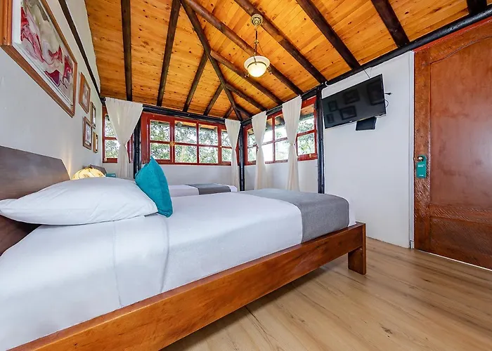 Hotel Llanogrande Inn