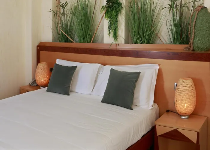 Piccadilly Hotel