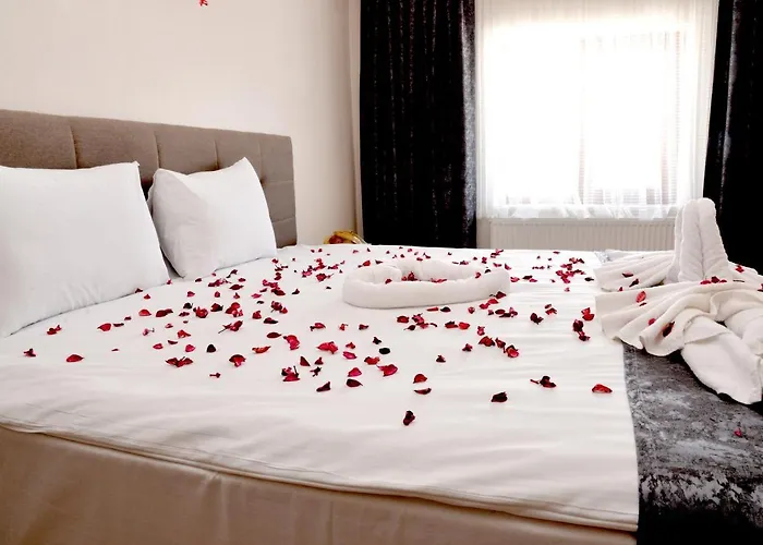Zuemruet Palas Otel