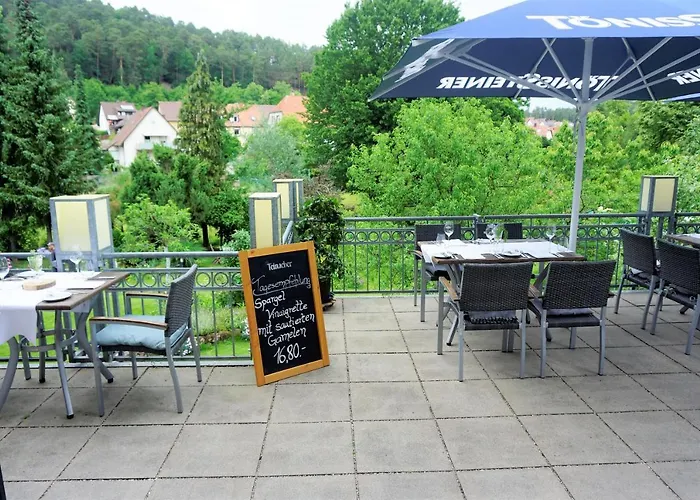 Waldhotel Felsentor