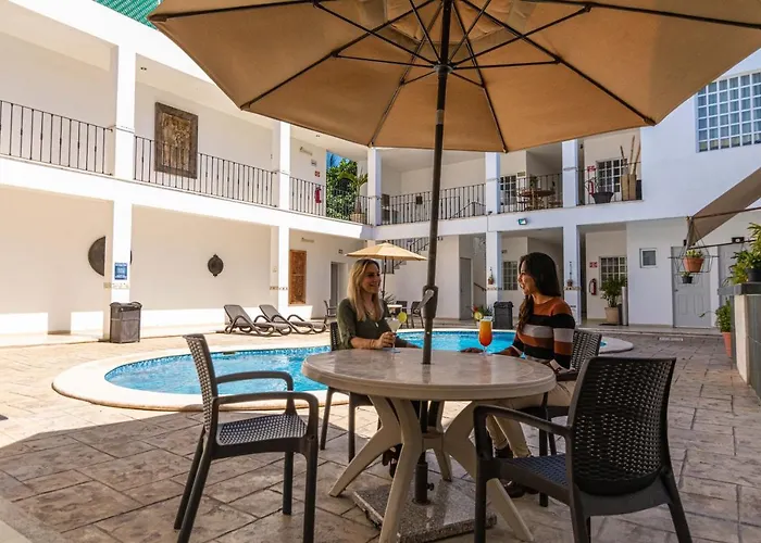 Hotel Maria Jose