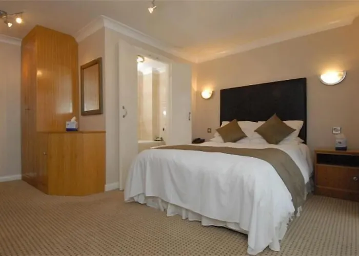 Barn Hotel London Ruislip
