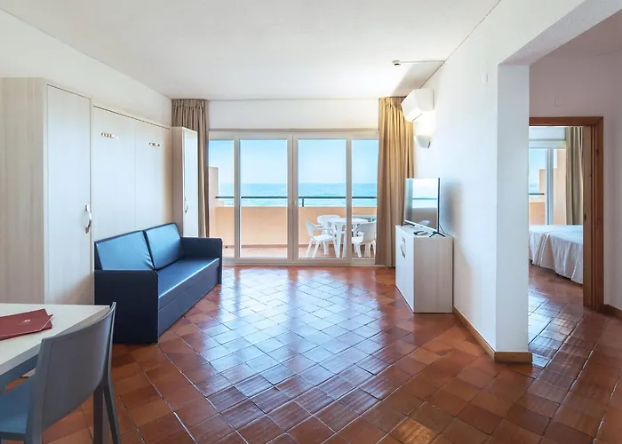 Meia Praia Lagos - Beach Club Apartments