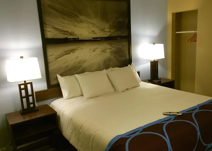 Super 8 By Wyndham Asbury Park