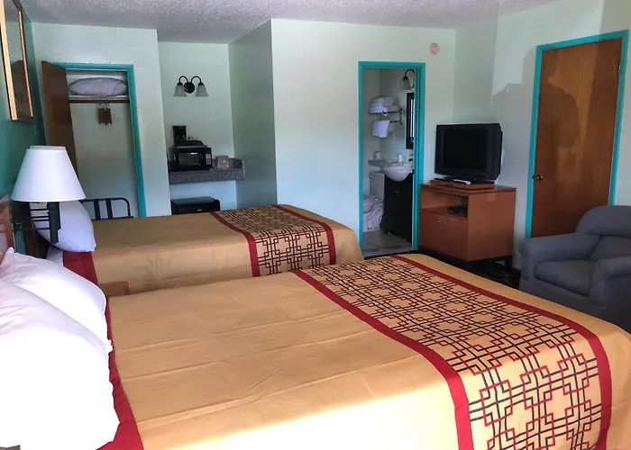 Klamath Motor Lodge