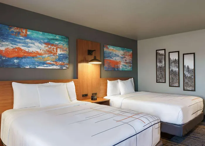 La Quinta Inn & Suites By Wyndham Springfield