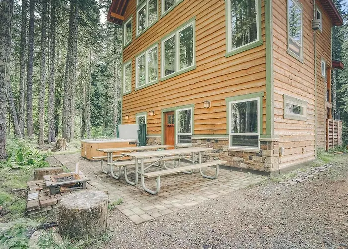 Chalet Am Berg - Meredith Lodging