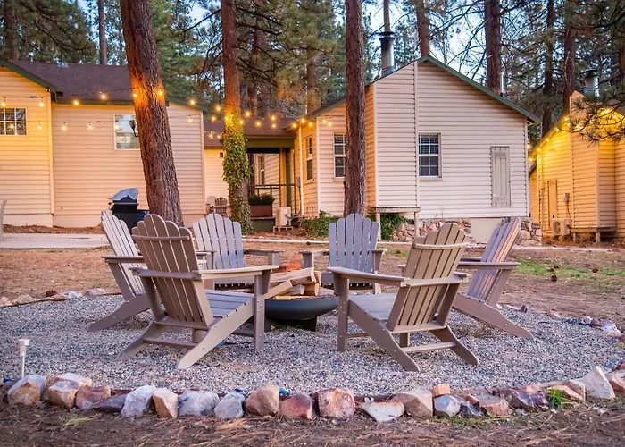 Lakewood Cabins