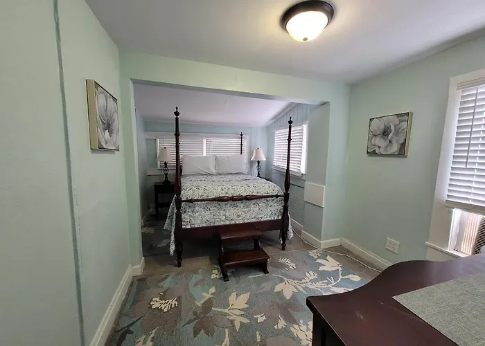 Comfortable Two Bedroom Home