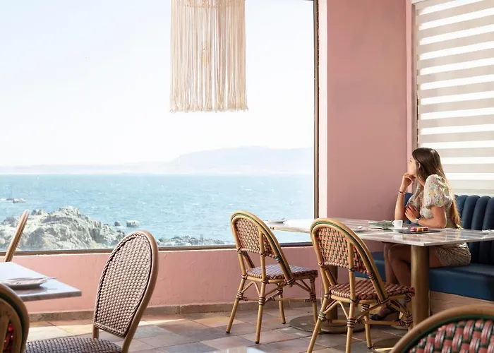 Hotel Rocas De Bahia
