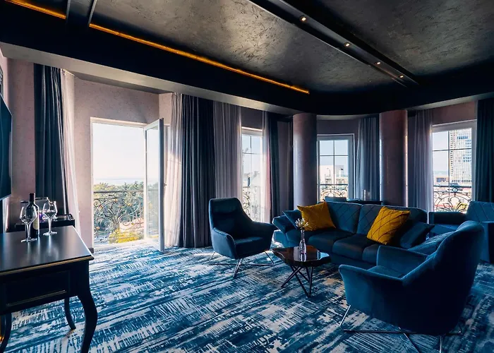 Tapis Rouge Design Boutique Hotel Batoumi