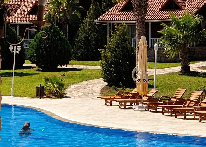 Club Sun Village Hotel