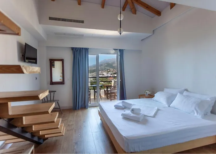Toni Retzo Rooms