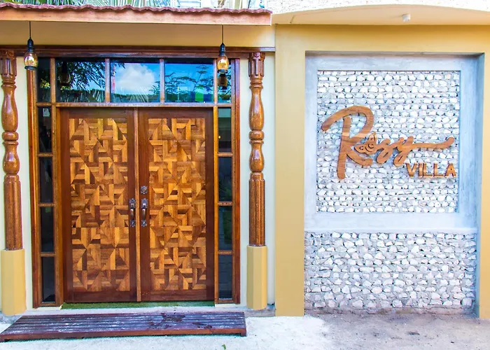 Rosy Villa Hotel