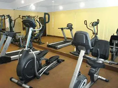 Super 8 By Wyndham Hidalgo/Mcallen Area