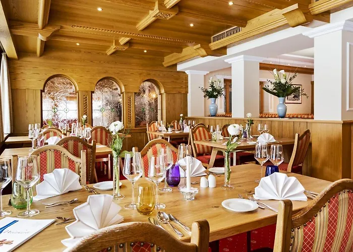 Alpenhotel Tirol