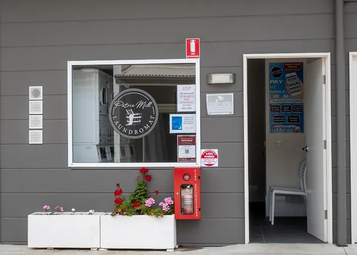 Petrie Mill Motel