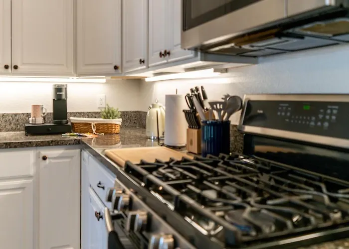 Boho Townhome In Carson City 10 Mins From Downtown, 30 Mins To Lake Tahoe