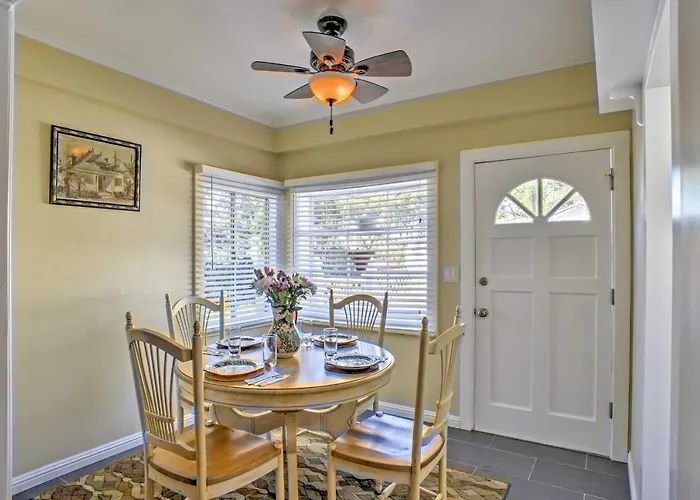Carpinteria Apt W/ Hot Tub - 10 Min Walk To Beach!