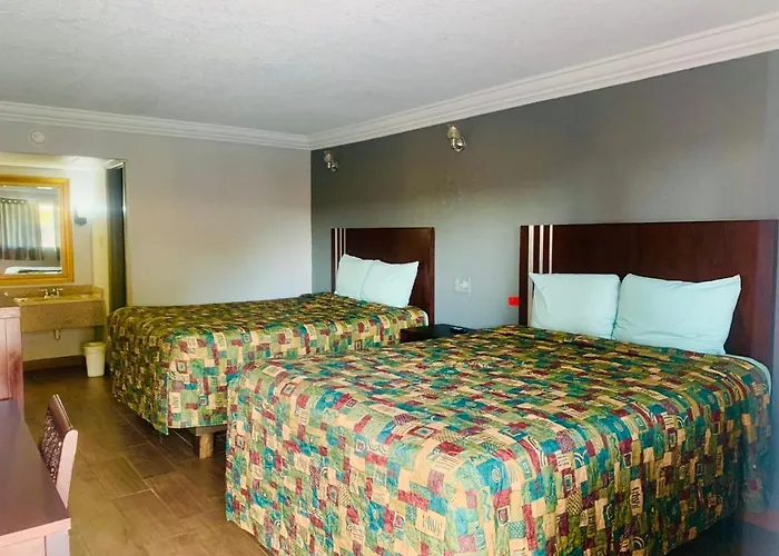 Budget Inn And Suites