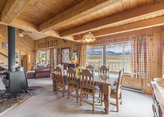 Charming Starlight Cabin