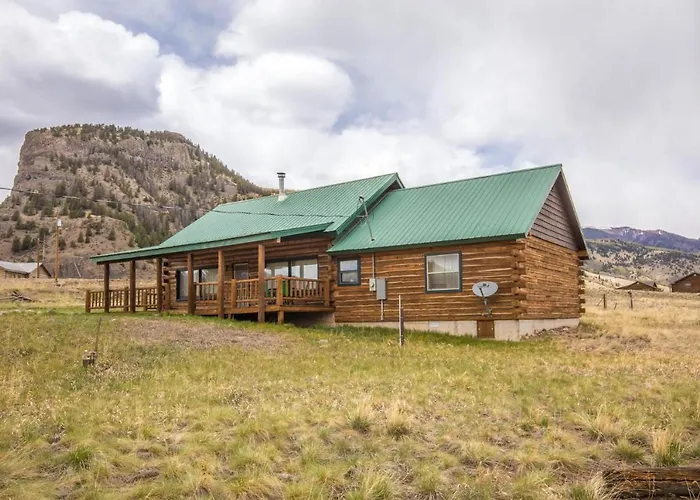 Charming Starlight Cabin