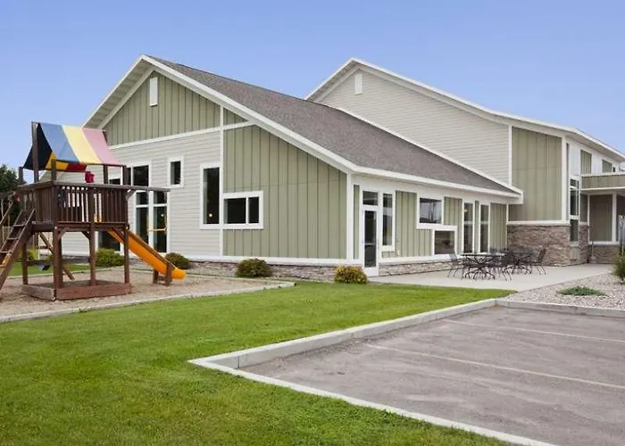 Grandstay Hotel And Suites Pipestone