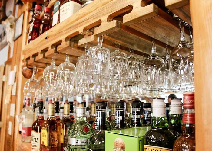Boulder Inn
