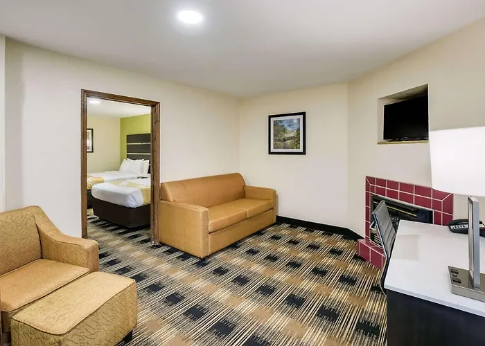 Quality Inn & Suites Mt Chalet