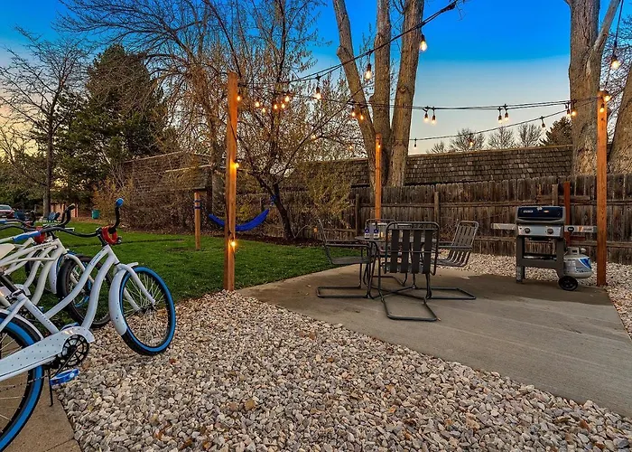 Urban Oasis Near Old Town & Pvh - Dog Friendly!