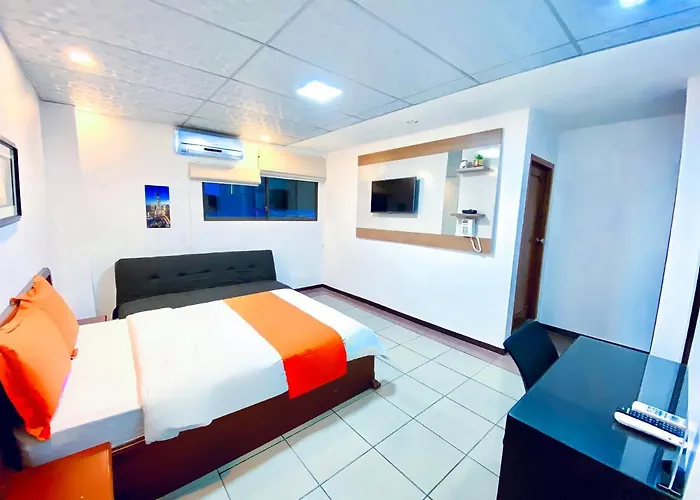 Hotel Madrigal