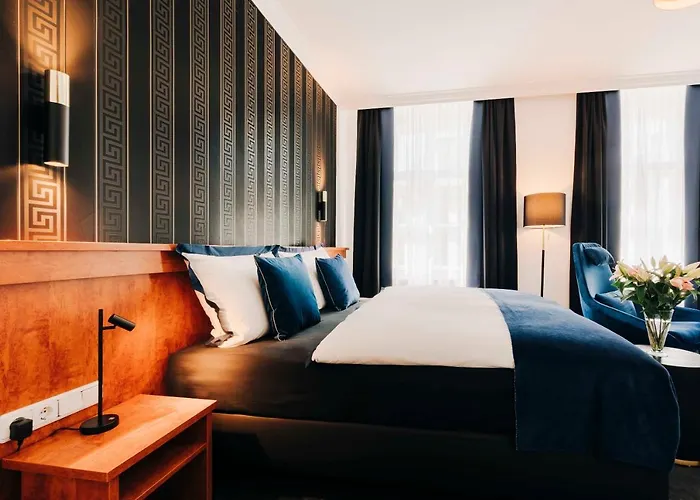 DAS v EVERT Hotel - am Congress Centrum Würzburg