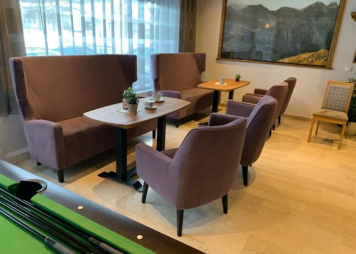 Hotel Alpina