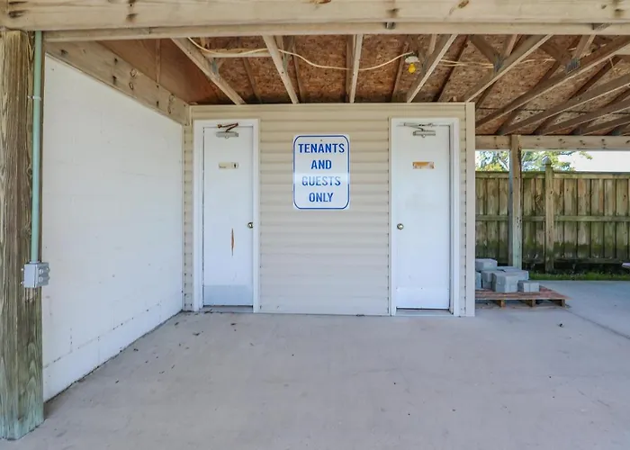 Model Home Near Camp Lejeune With Water View