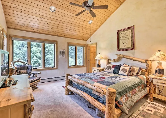 Alpine Escape W/ Mtn Views In Blue River!