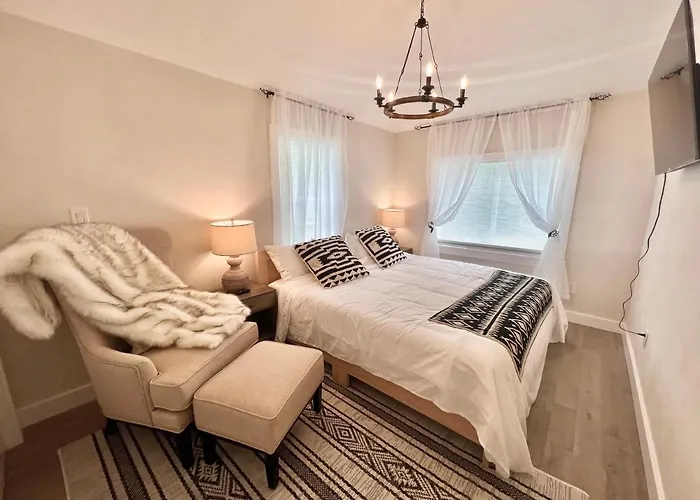 The Reminisce Vacation Home 5Br/3Bt,Downtown Bh