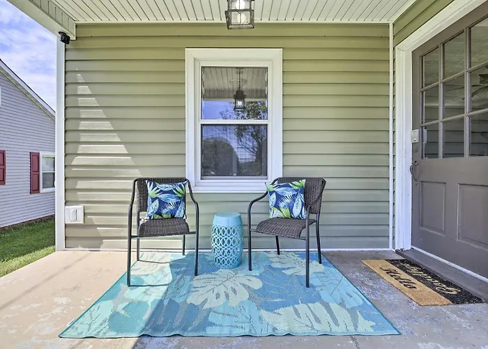 Cozy Cottage Near Dtwn Dining, Walk To Casino