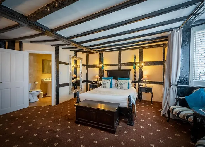 The White Swan Hotel Bar & Restaurant