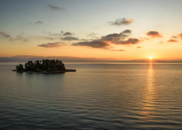 Pontikonisi Hotel & Suites-Adults Only