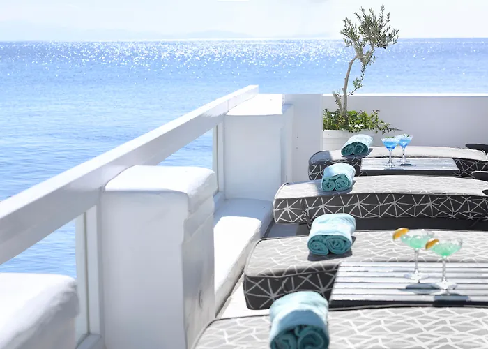 Petinos Beach Hotel