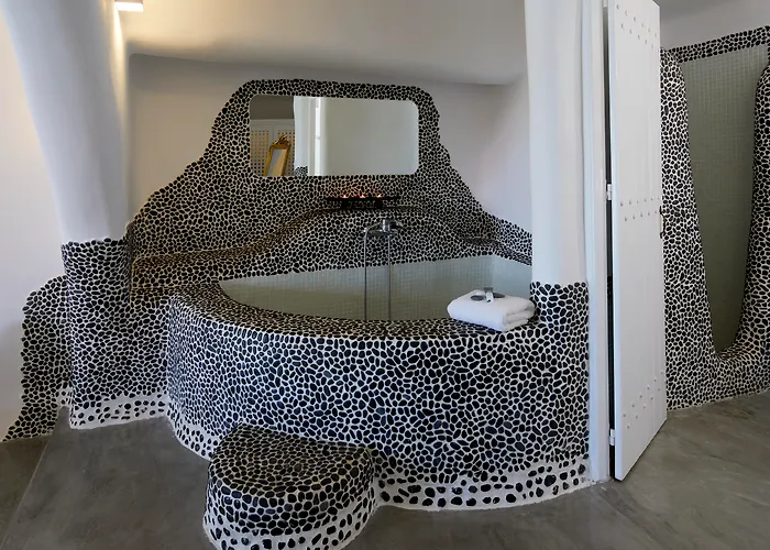 Suites Of The Gods Cave Spa Hotel