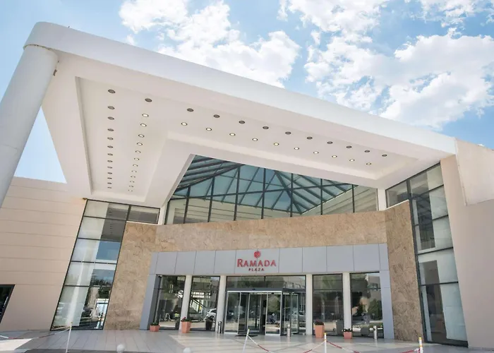 Ramada Plaza By Wyndham Thraki