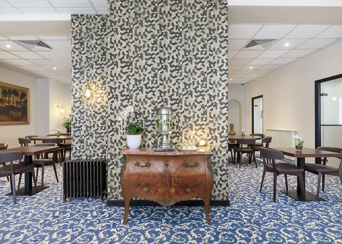 Hotel Locarno Nice