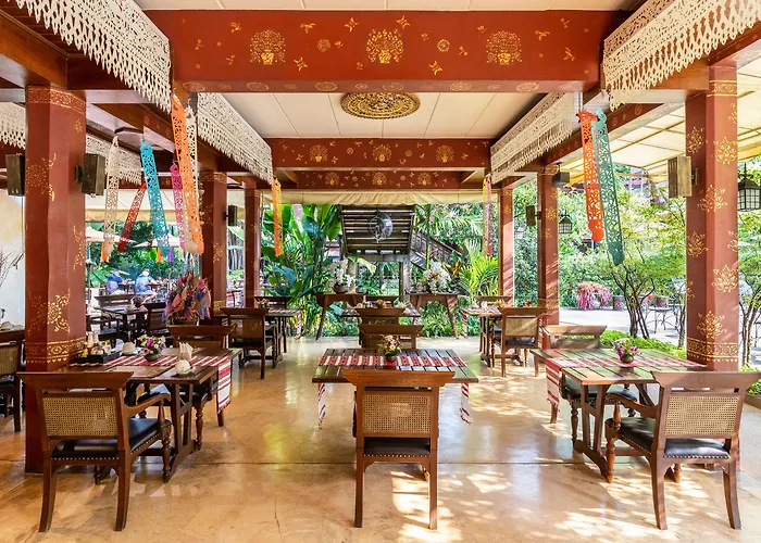 Yaang Come Village Hotel