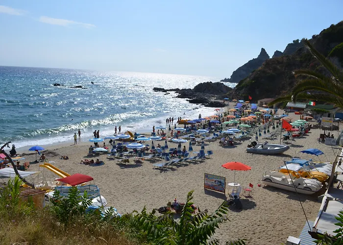 Hotel MARINELLA - Private Free Parking - Grotticelle Beach 200 m