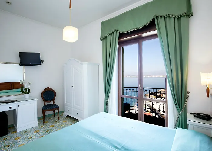 La Panoramica Hotel