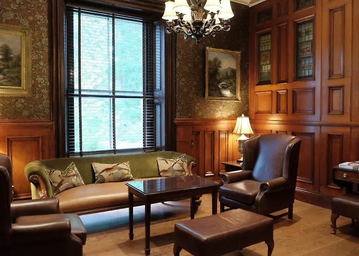 Macdonald Norwood Hall Hotel